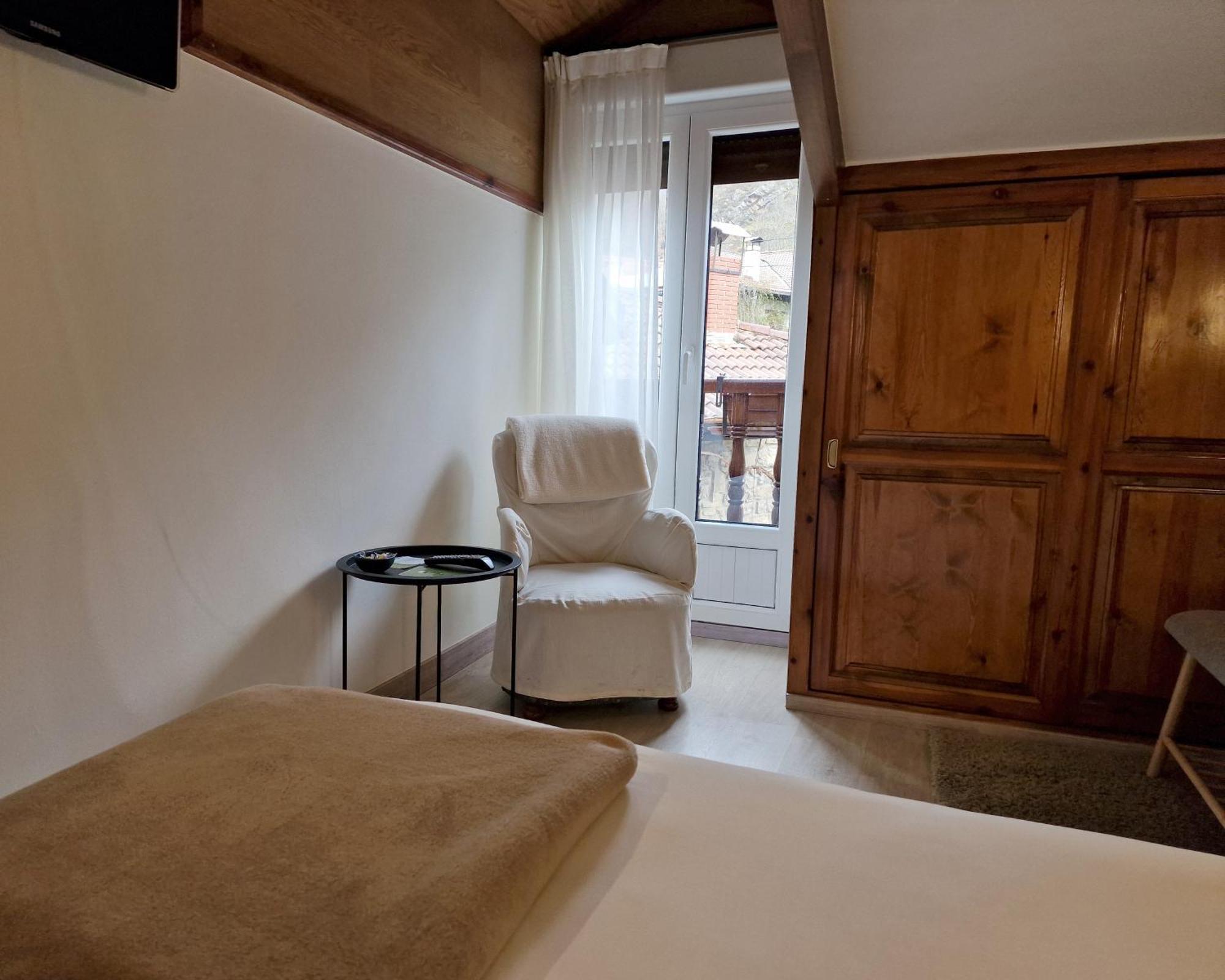 Hostal Remona Espinama Kültér fotó